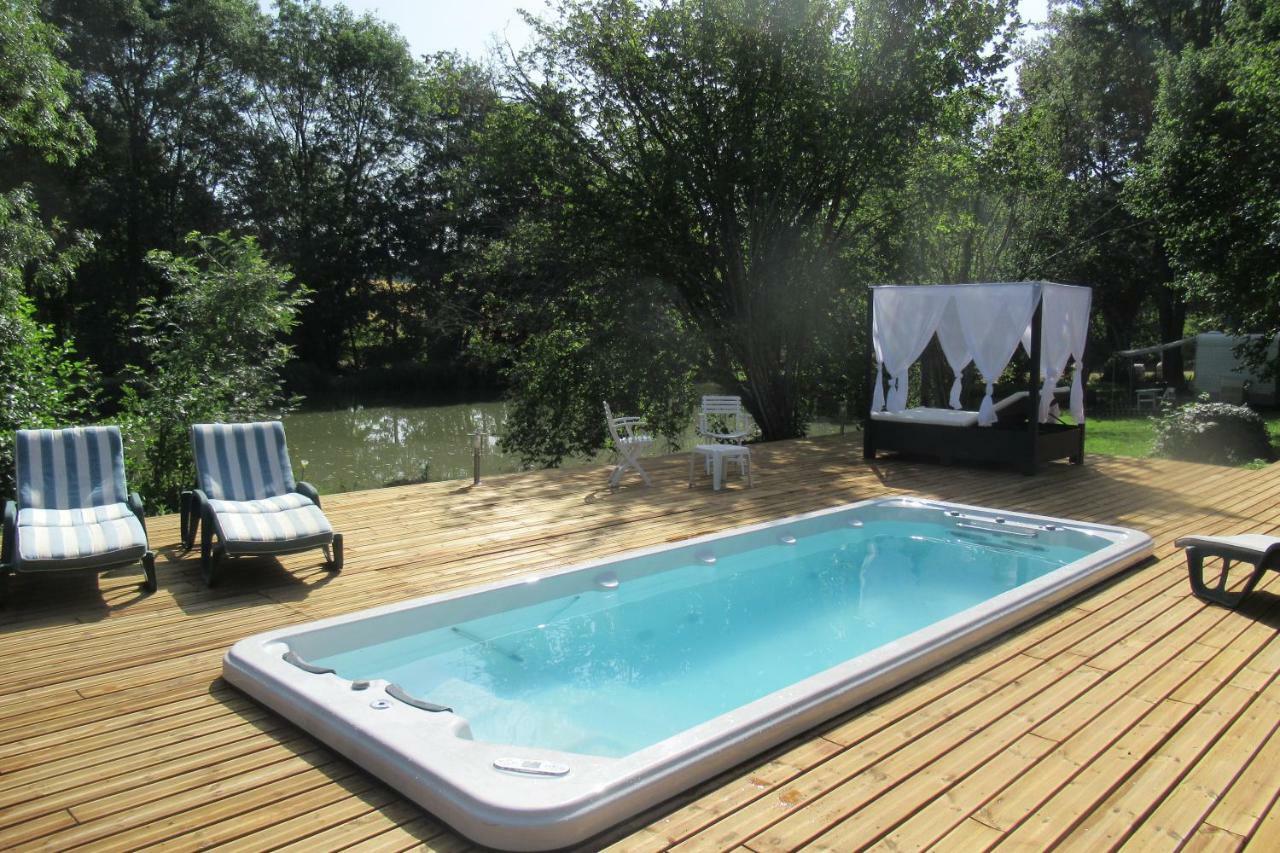 Bed and Breakfast Le Moulin Calme Luceau Zewnętrze zdjęcie